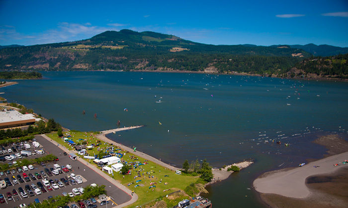 Best Places To Learn Kiteboarding In Hood River